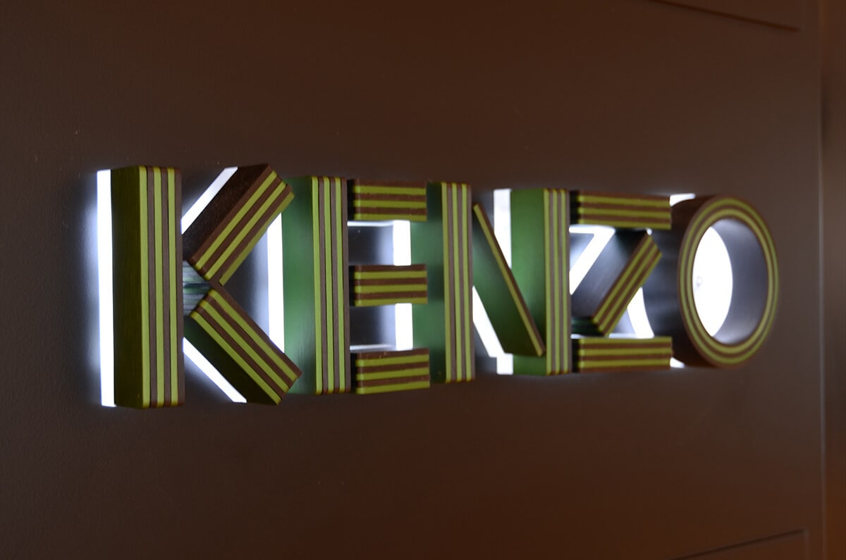 3D backlit letters with fabricated metal depth and white LED halo