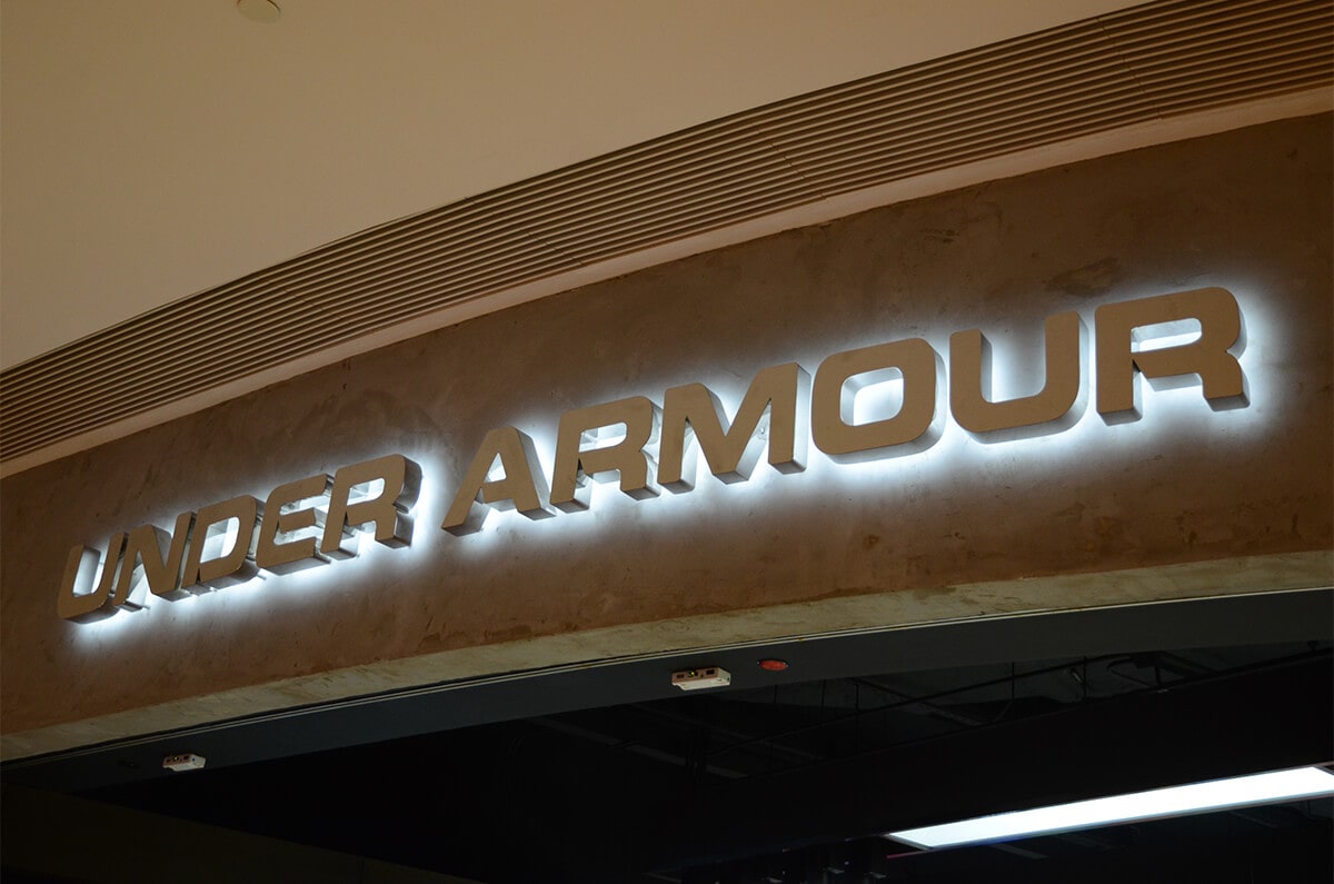 Classic mirror polished backlit letters with clean white halo